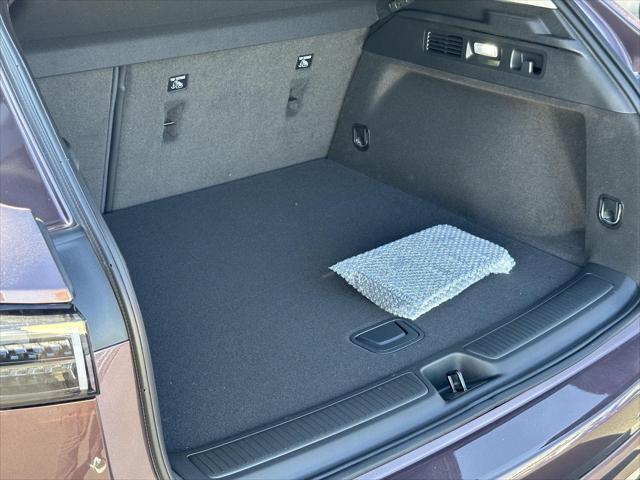 Photo of 2025 Smokey Amethyst Metallic Buick Envision