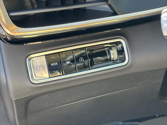 Photo of 2025 Smokey Amethyst Metallic Buick Envision