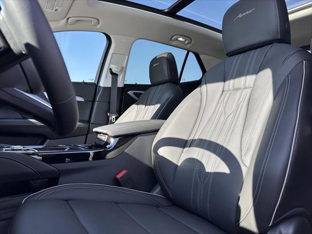 Photo of 2025 Smokey Amethyst Metallic Buick Envision