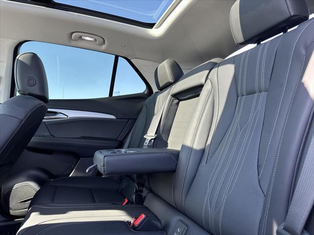 Photo of 2025 Smokey Amethyst Metallic Buick Envision