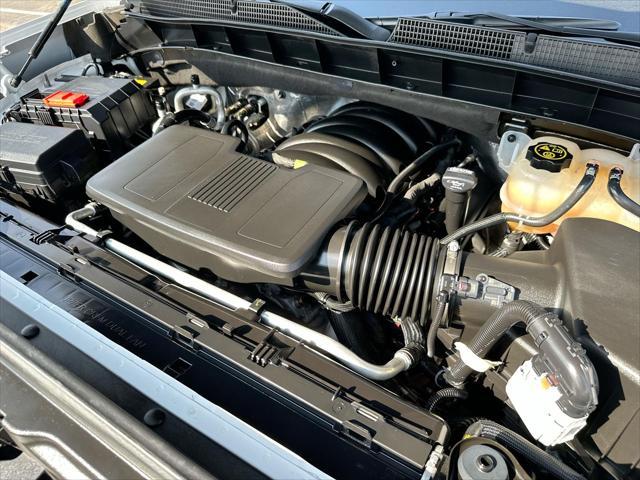 Photo of 2022 Summit White GMC Sierra 1500