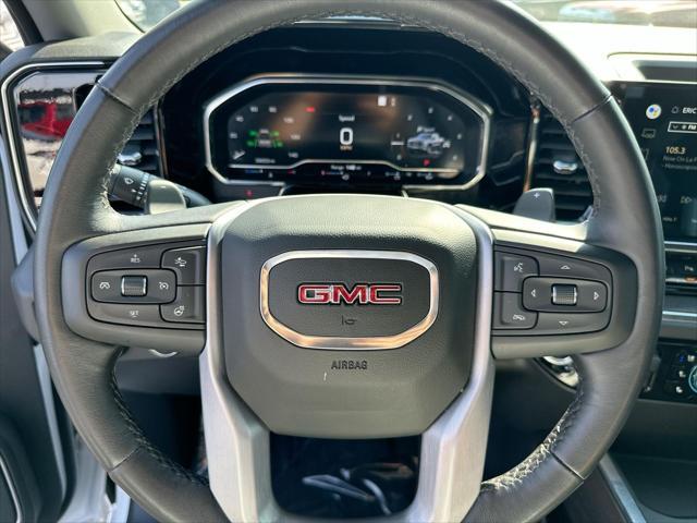 Photo of 2022 Summit White GMC Sierra 1500