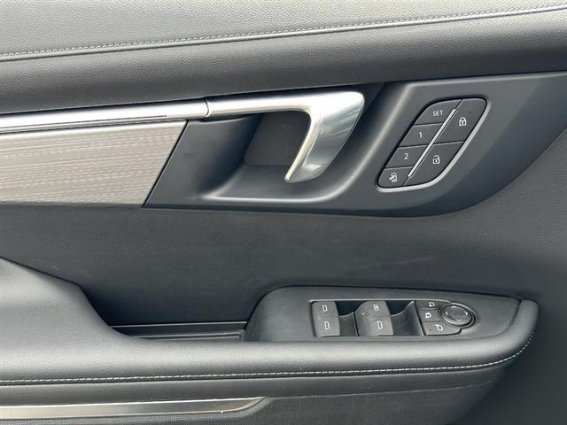 Photo of 2025 Moonstone Gray Metallic Buick Enclave