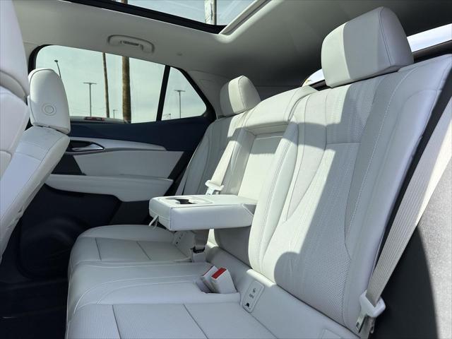 Photo of 2025 Calypso Blue Metallic Buick Envision