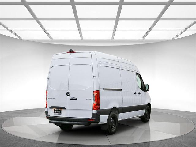 Photo of 2025 Arctic White Mercedes-Benz Sprinter 2500