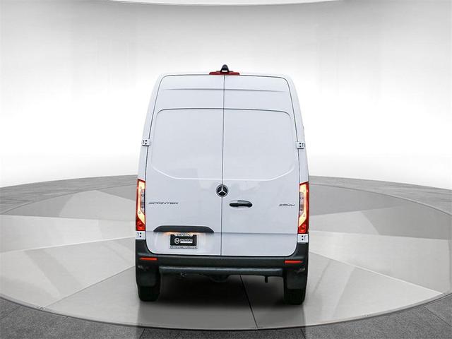 Photo of 2025 Arctic White Mercedes-Benz Sprinter 2500