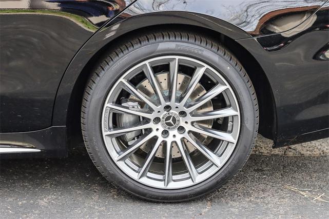 Photo of 2025 Black Mercedes-Benz S-Class