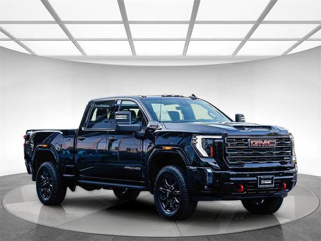 Photo of 2024 Onyx Black GMC Sierra 2500