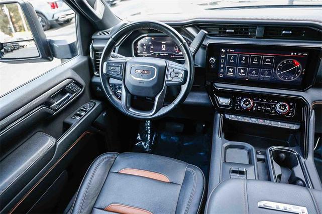 Photo of 2024 Onyx Black GMC Sierra 2500