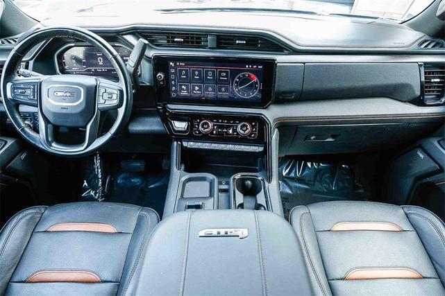 Photo of 2024 Onyx Black GMC Sierra 2500
