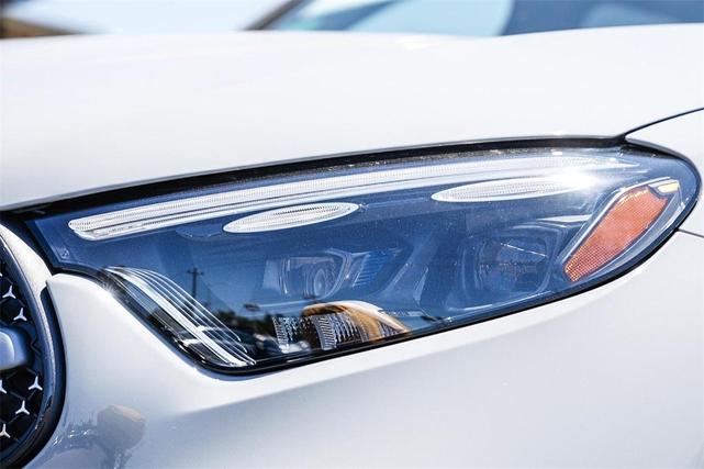 Photo of 2025 Alpine Mercedes-Benz GLC 350e