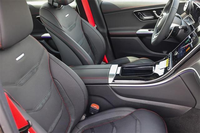 Photo of 2025 Obsidian Mercedes-Benz AMG GLC 43