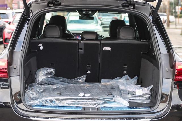 Photo of 2025 Black Mercedes-Benz GLE 450