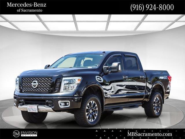2017 Nissan Titan