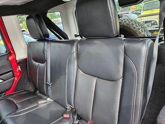Photo of 2014 Flame Red Clearcoat Jeep Wrangler Unlimited