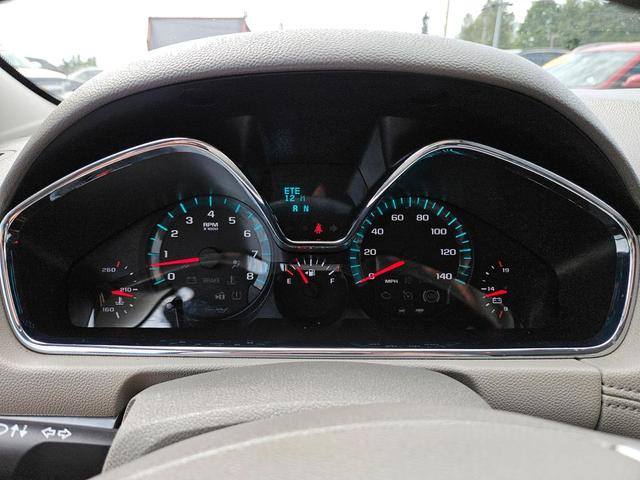 Photo of 2015 Tungsten Metallic Chevrolet Traverse