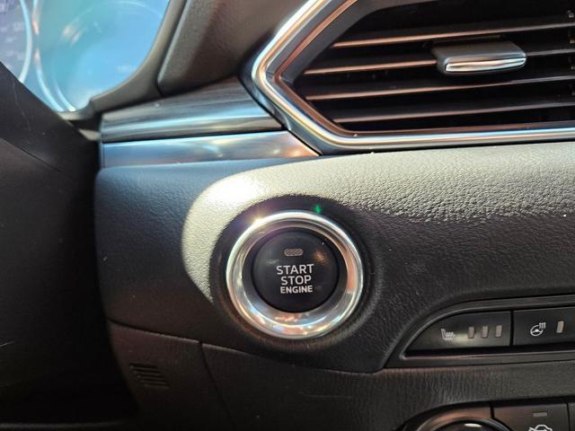 Photo of 2018 Snowflake White Pearl Mica Mazda CX-5