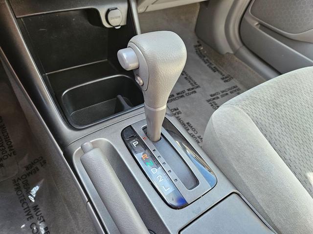 Photo of 2003 Lunar Mist Metallic Toyota Camry