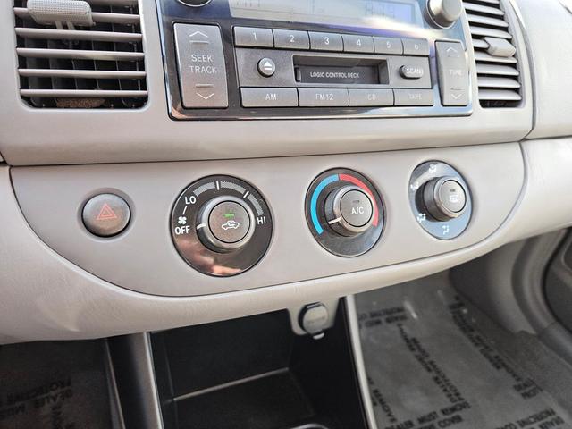 Photo of 2003 Lunar Mist Metallic Toyota Camry