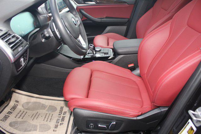 Photo of 2024 Dark Graphite Metallic BMW X3
