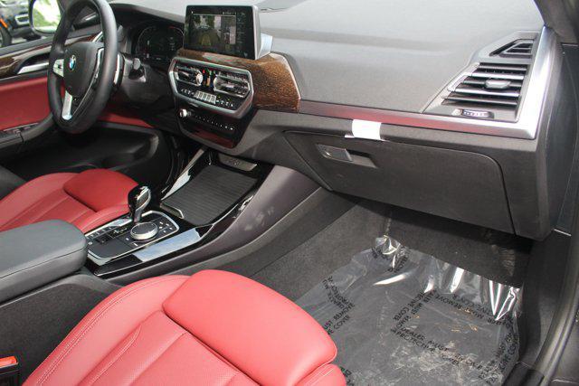 Photo of 2024 Dark Graphite Metallic BMW X3