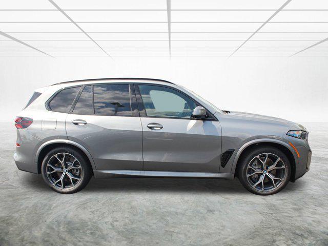 Photo of 2026 Skyscraper Grey Metallic BMW X5 PHEV