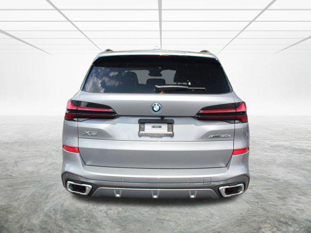 Photo of 2026 Skyscraper Grey Metallic BMW X5 PHEV