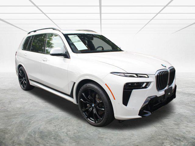 2025 BMW X7