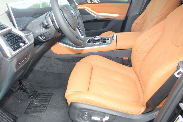 Photo of 2026 Black Sapphire Metallic BMW X5 PHEV