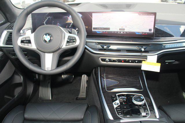 Photo of 2026 Brooklyn Grey Metallic BMW X7