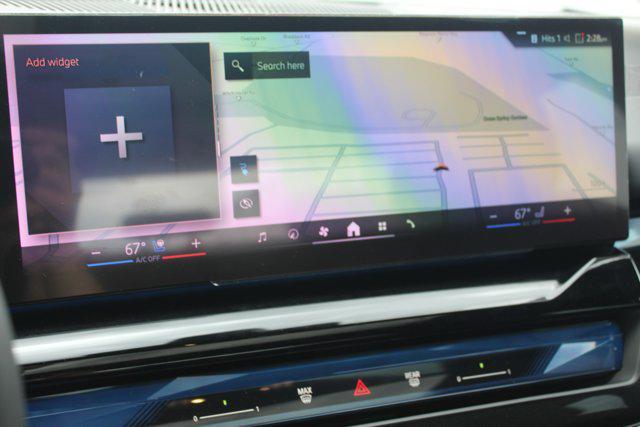Photo of 2025 Black Sapphire Metallic BMW i5