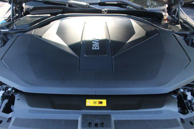 Photo of 2025 Oxide Grey Metallic BMW i5