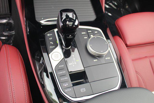Photo of 2024 Dark Graphite Metallic BMW X4