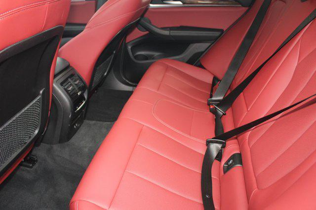Photo of 2024 Dark Graphite Metallic BMW X4