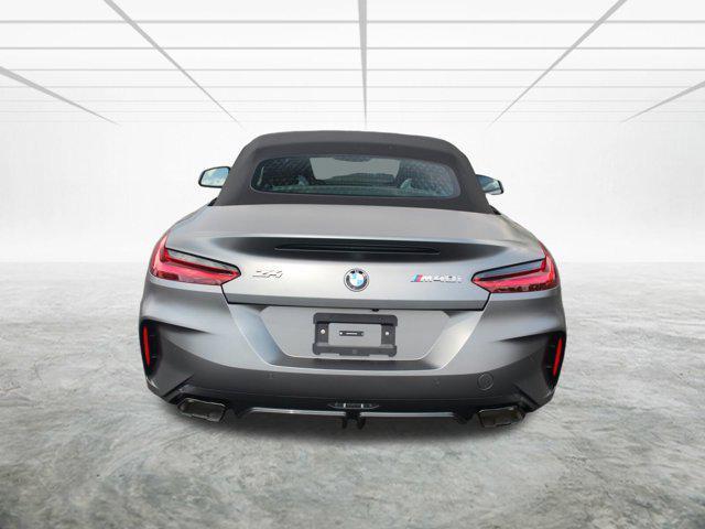 Photo of 2026 Frozen Grey II Metallic BMW Z4
