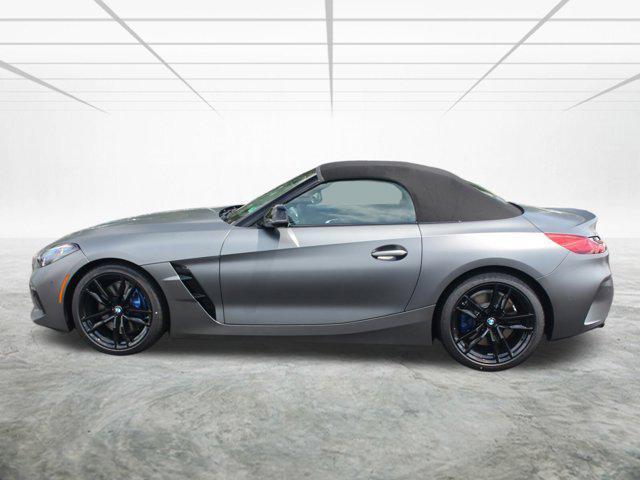 Photo of 2026 Frozen Grey II Metallic BMW Z4