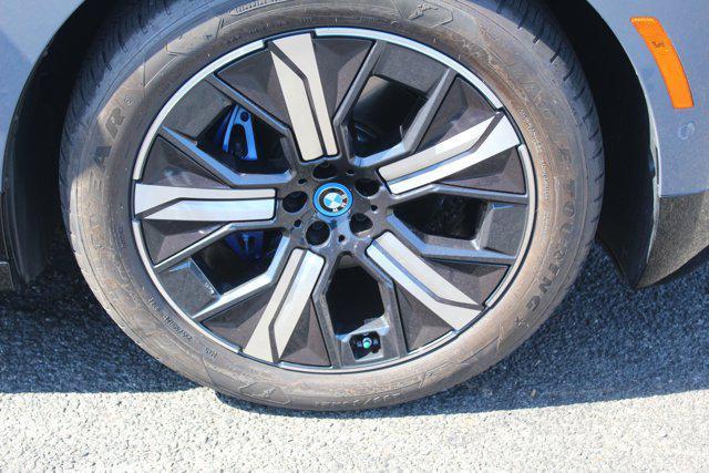 Photo of 2024 Storm Bay Metallic BMW iX