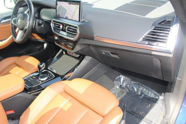 Photo of 2023 Phytonic Blue Metallic BMW X3
