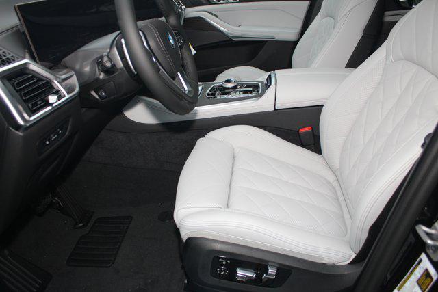Photo of 2026 Black Sapphire Metallic BMW X5