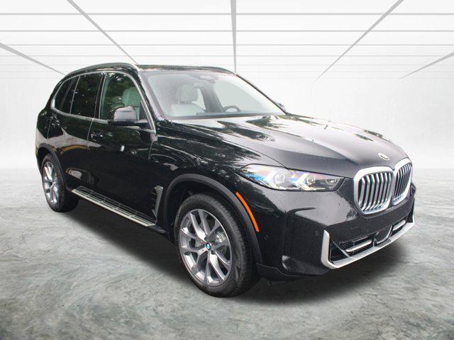 Photo of 2026 Black Sapphire Metallic BMW X5