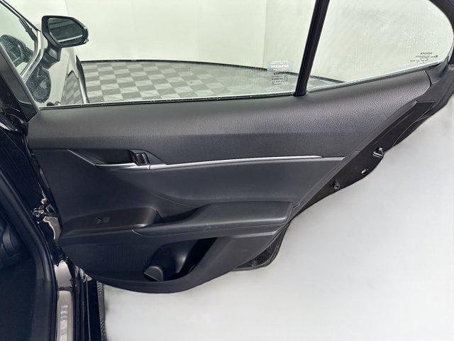 Photo of 2023 Midnight Black Metallic Toyota Camry