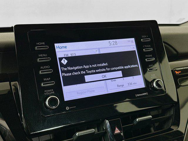 Photo of 2023 Midnight Black Metallic Toyota Camry