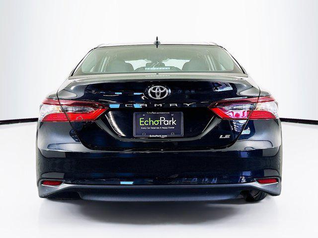 Photo of 2023 Midnight Black Metallic Toyota Camry