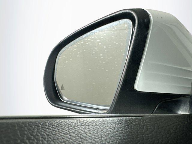 Photo of 2017 White Mercedes-Benz C-Class