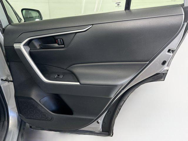 Photo of 2024 Silver Sky Metallic Toyota RAV4