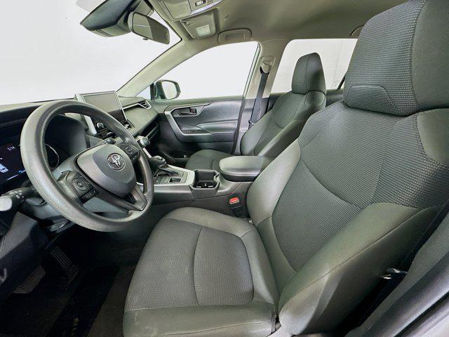 Photo of 2024 Silver Sky Metallic Toyota RAV4