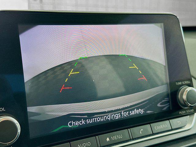 Photo of 2022 Brilliant Silver Metallic Nissan Altima