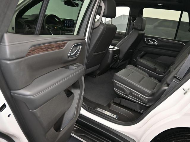 Photo of 2021 Iridescent Pearl Tricoat Chevrolet Tahoe