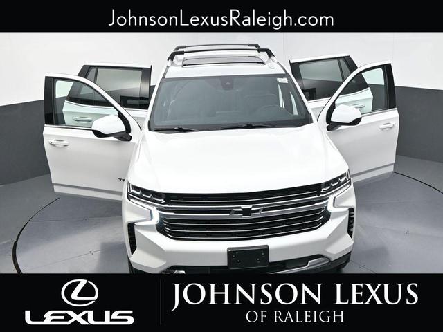 Photo of 2021 Iridescent Pearl Tricoat Chevrolet Tahoe