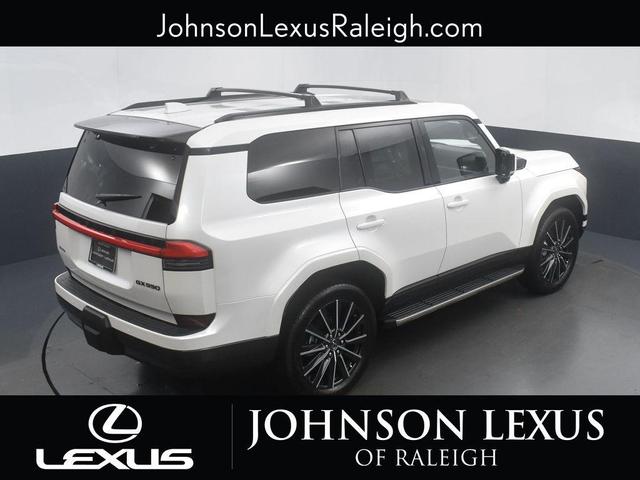 Photo of 2025 Eminent White Pearl Lexus GX 550
